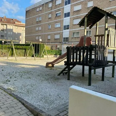 Amplio Con Terraza Y Piscina Apartman *